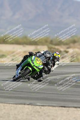 media/Oct-04-2025-CVMA (Sat) [[408bcdd6e4]]/Race 14-500-400-350 Supersport/